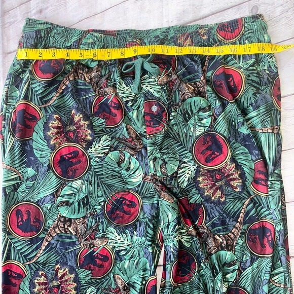 NWOT Men’s 2XL Jurassic World Pajama Sleep Pants - Picture 5 of 5